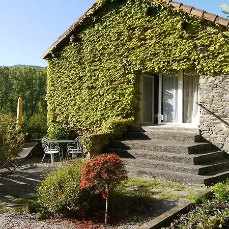 Les Jardins De Lumiere Bed and breakfast