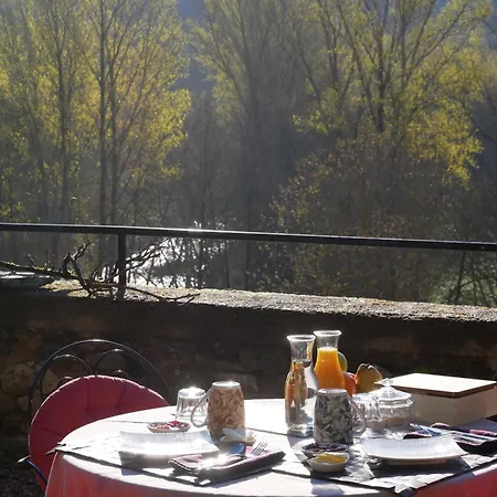 Les Jardins De Lumiere Oda ve Kahvaltı